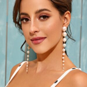 Brinco de pérolas longo fino