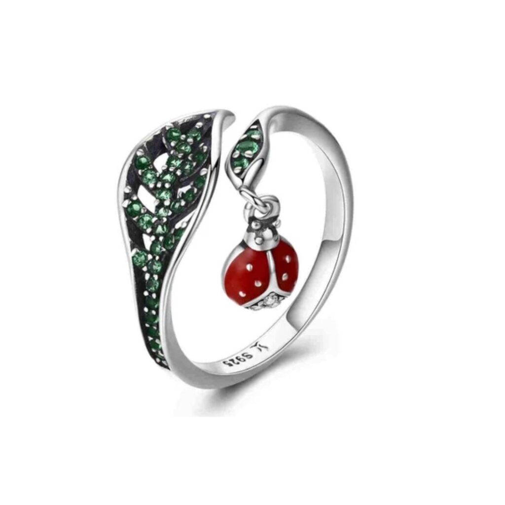 anel de joaninha ajustavel prata com pingente