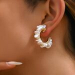 argola de perolas irregurales elegante ff