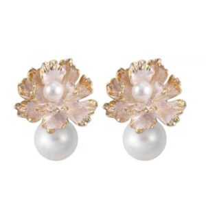 Brinco de Pérola e Flor Elegante de Festa