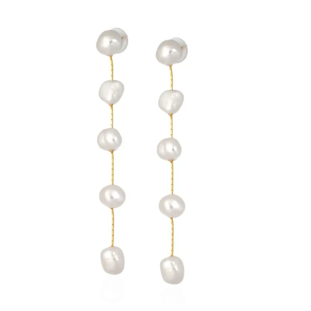 brinco de perolas naturais longo fino