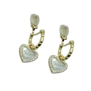 Brinco de Pressão Branco Delicado de Coração na Argola