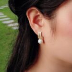 brinco de pressao de festa delicado cravejado com perola ddd