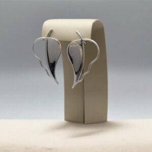 Brinco de Pressão De Folha Prata Vazado Moderno 