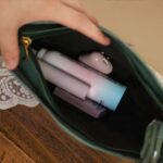 Bolsa Verde e Rosa de Alça Longa Diferente com Detalhe de Flor dddddd