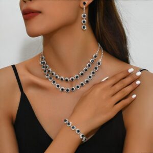 Brinco Preto e Prata Longo de Festa Minimalista com Colar e Pulseira