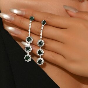 Brinco Preto e Prata Longo de Festa Minimalista com Colar e Pulseira