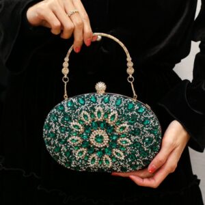 Clutch verde esmeralda festa com brilho cravejada de cristais d