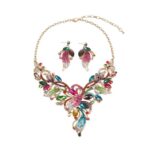 brinco fucsia e verde grande de festa com cristais e folha cravejada colar uuuu j