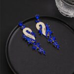 Brinco Azul de Festa Longo de Madrinha Prata