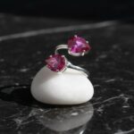 anel pedra pink e prata de zirconia fdd