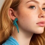 brinco azul com pedras cravejadas de asa longo boho chisc