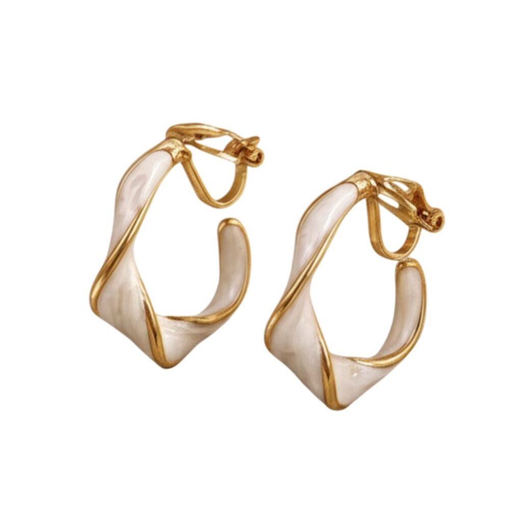 brinco de pressao branco esmaltado de argola cggddf