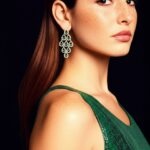 brinco de pressao verde esmeralda grande de festa com pedras losango ddff j