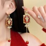 brinco dourado com pedra marsala quadrado longo vintage fffffd