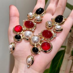 Maxi Brinco Preto e Vermelho de Festa Longo Santlaurrint